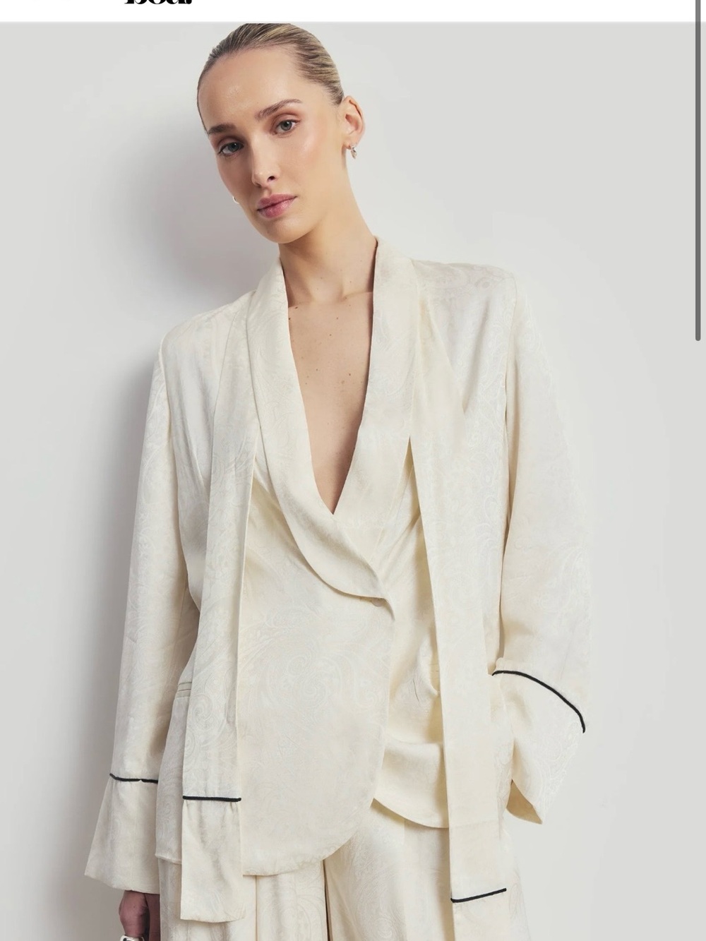 Boa SHAWL COLLAR JACQUARD BLAZER WITH SCARF